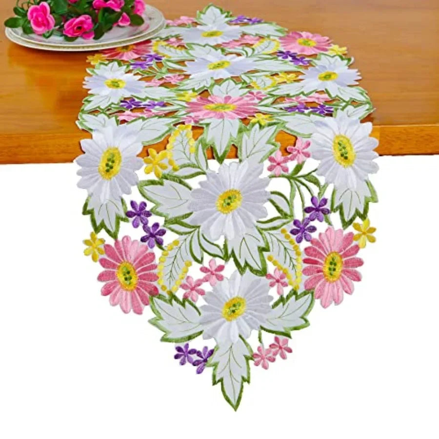 Spring Daisy Table Runner