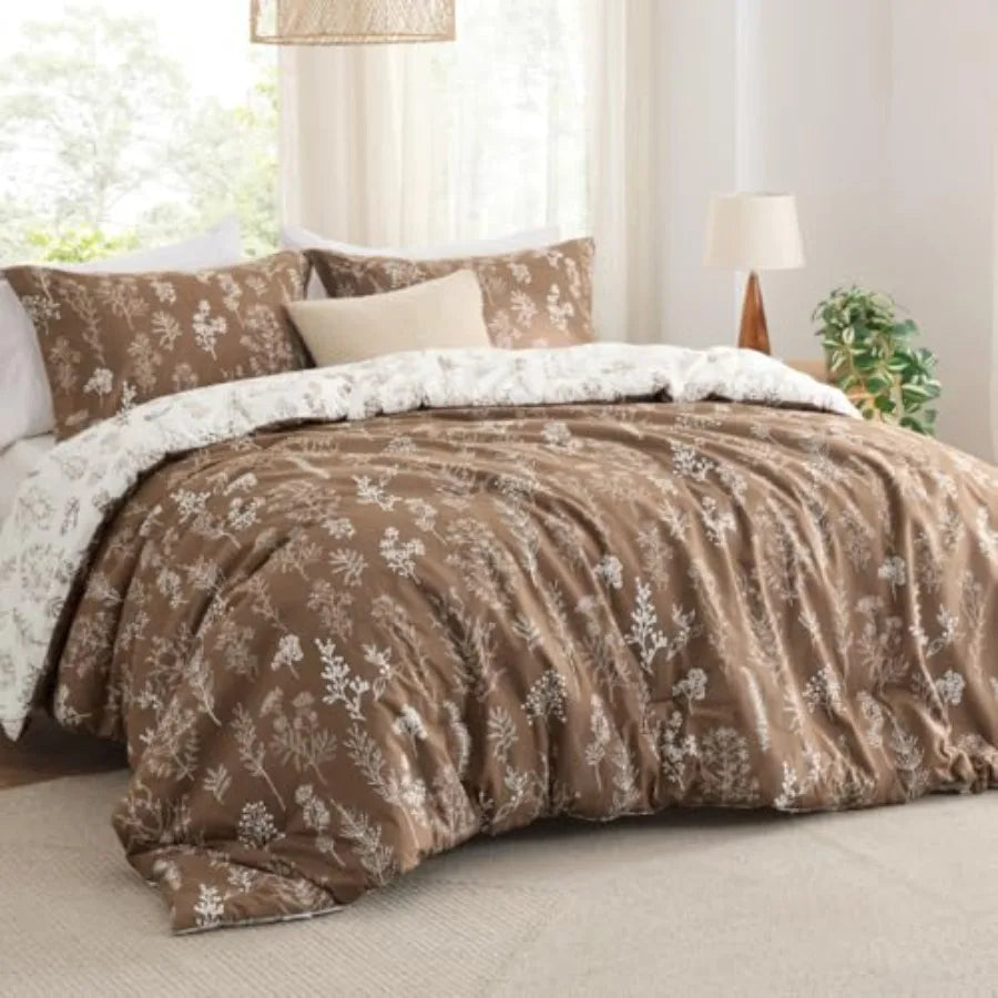 Floral Reversible Comforter Set