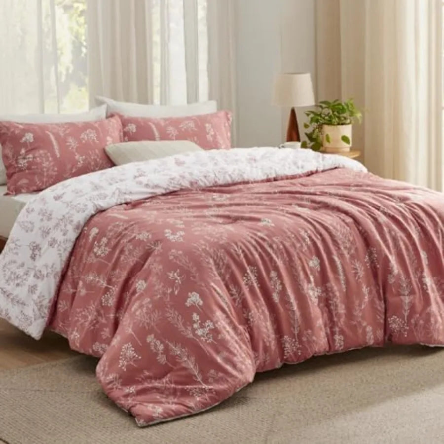 Floral Reversible Comforter Set