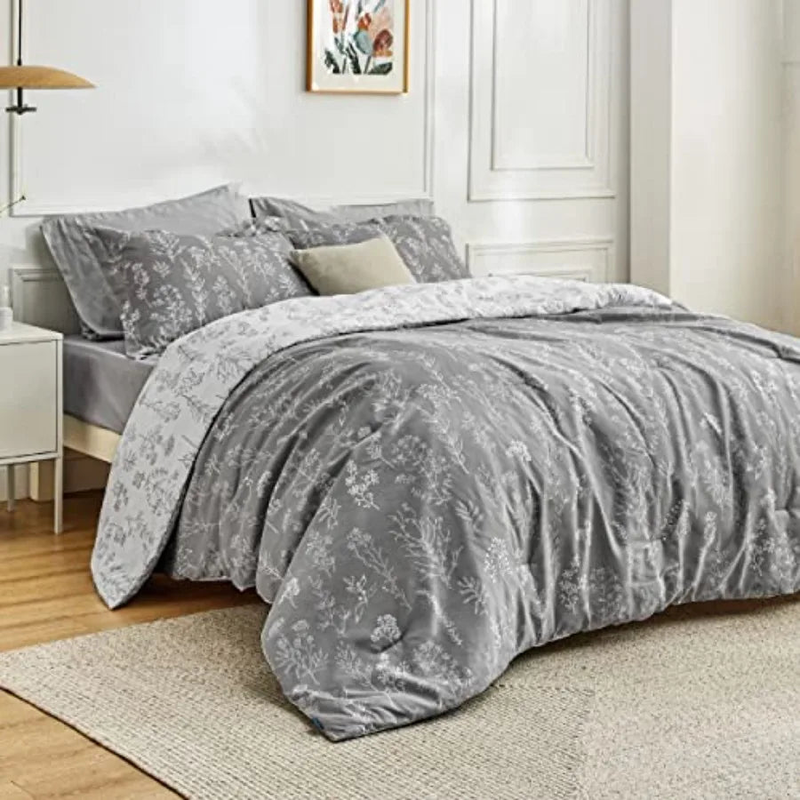 Floral Reversible Comforter Set