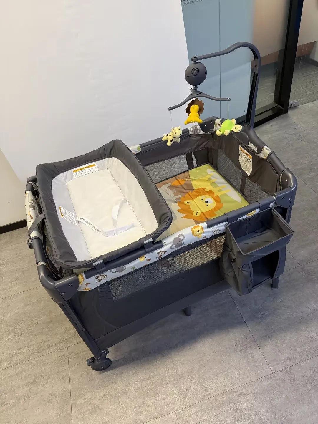 Multifunctional Foldable Beside Baby Crib