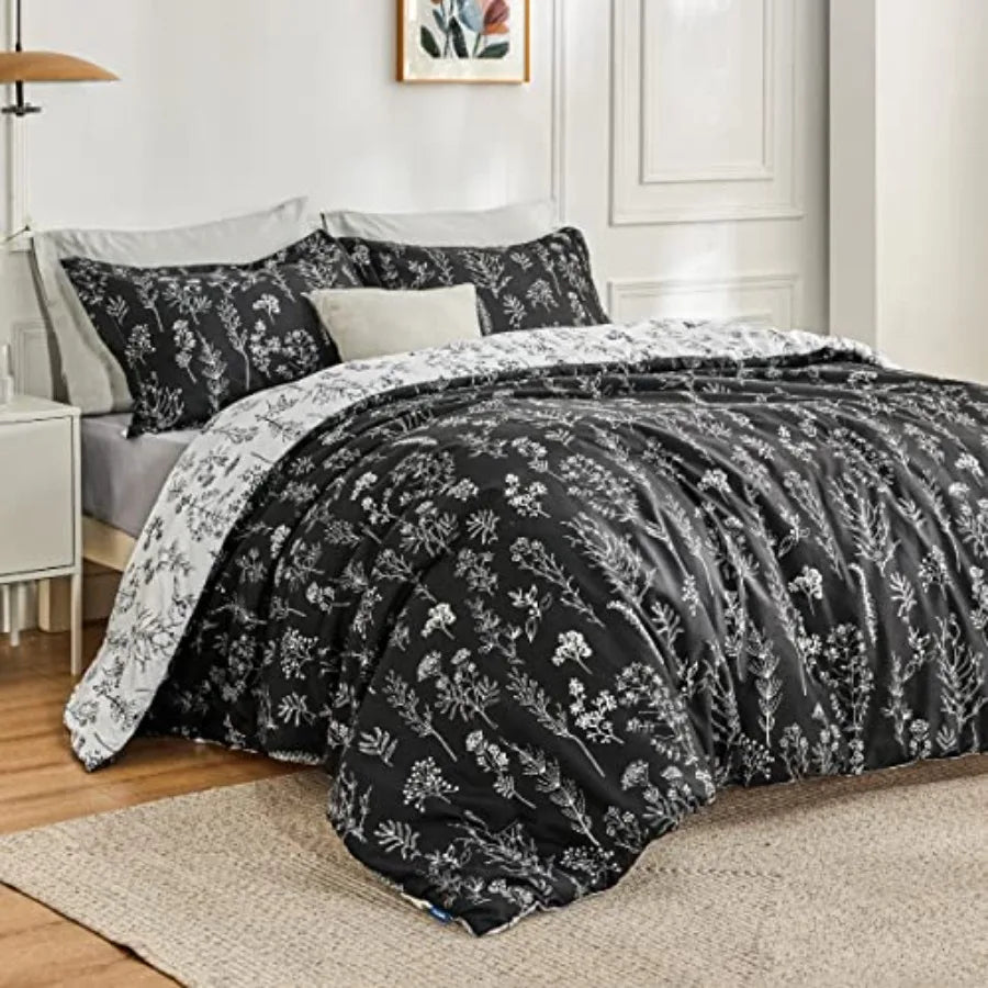 Floral Reversible Comforter Set