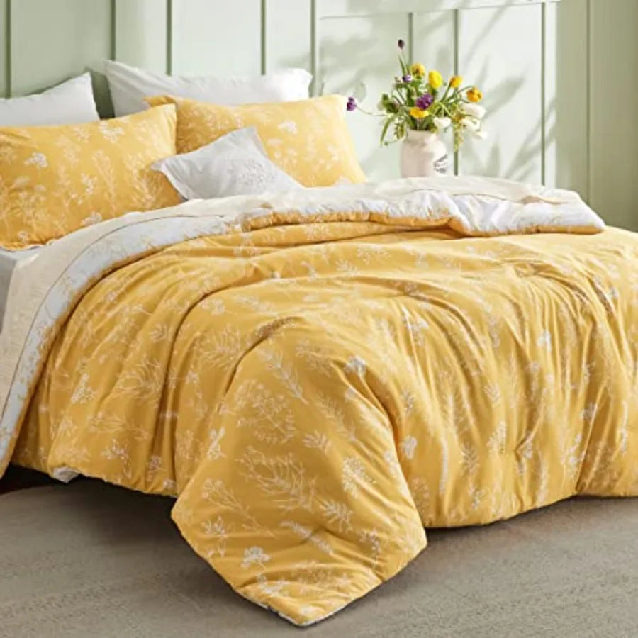 Floral Reversible Comforter Set