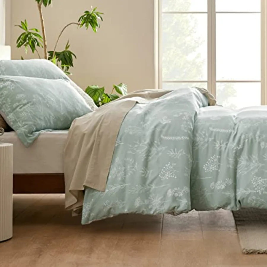 Floral Reversible Comforter Set