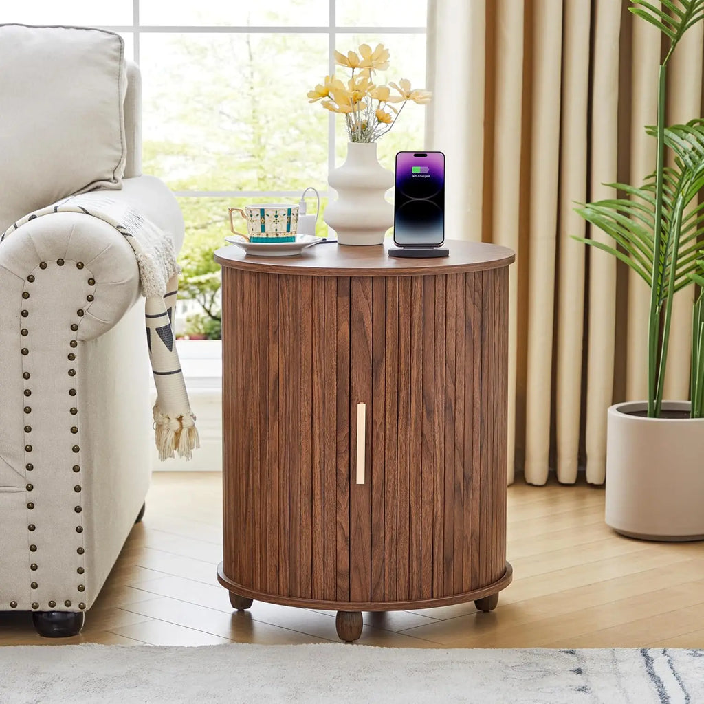 Farmhouse Fluted Round End Tables (Set Of 2)