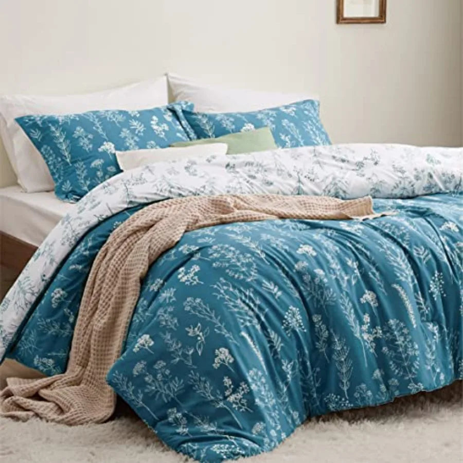 Floral Reversible Comforter Set