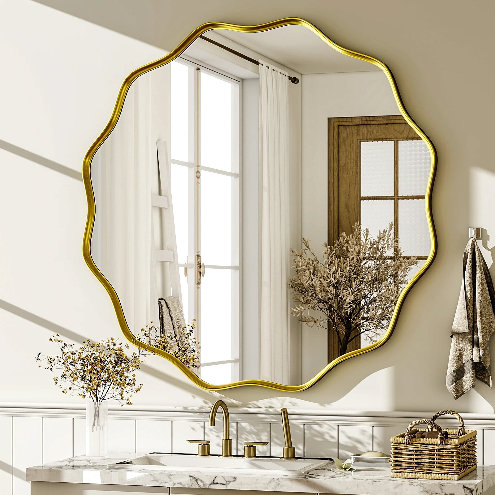 Round Decorative Wall Mirror with Deep Frame